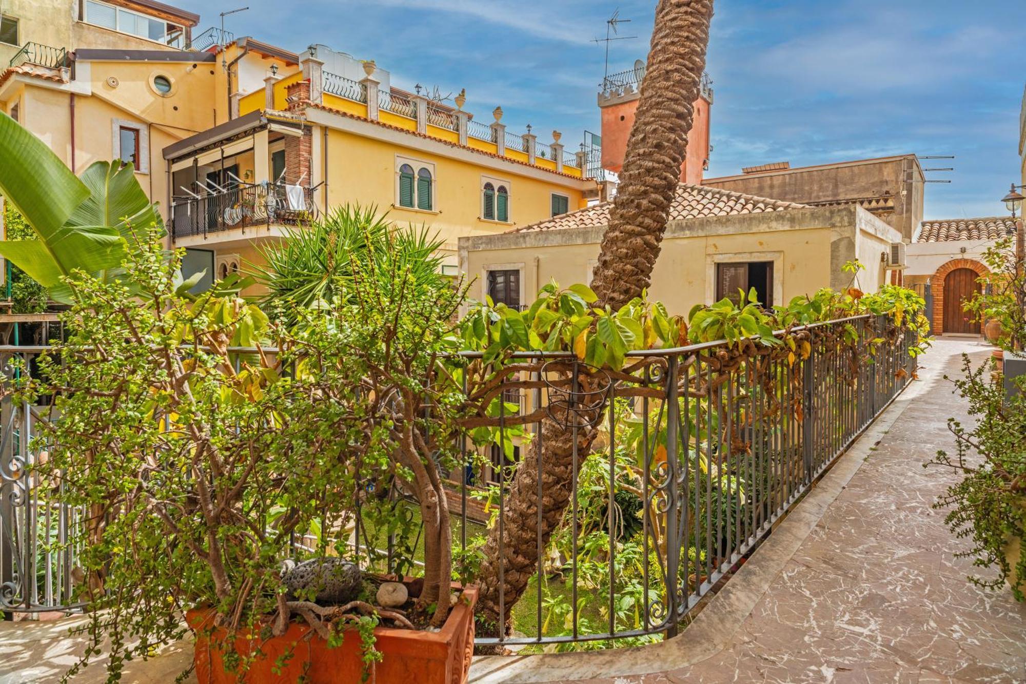 Casa Fabrizio Apartment Taormina Ngoại thất bức ảnh